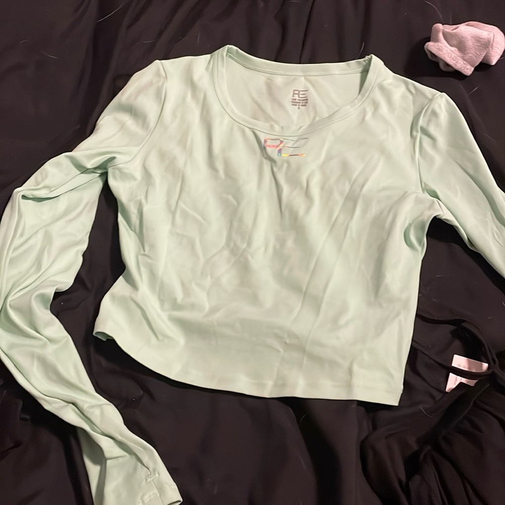 Running long sleeve crop! NWT!